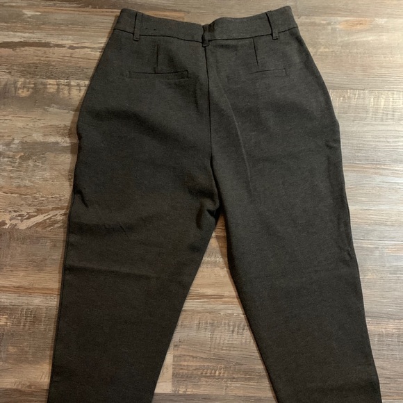 NWOT reitmans gray high rise pants - Picture 5 of 5